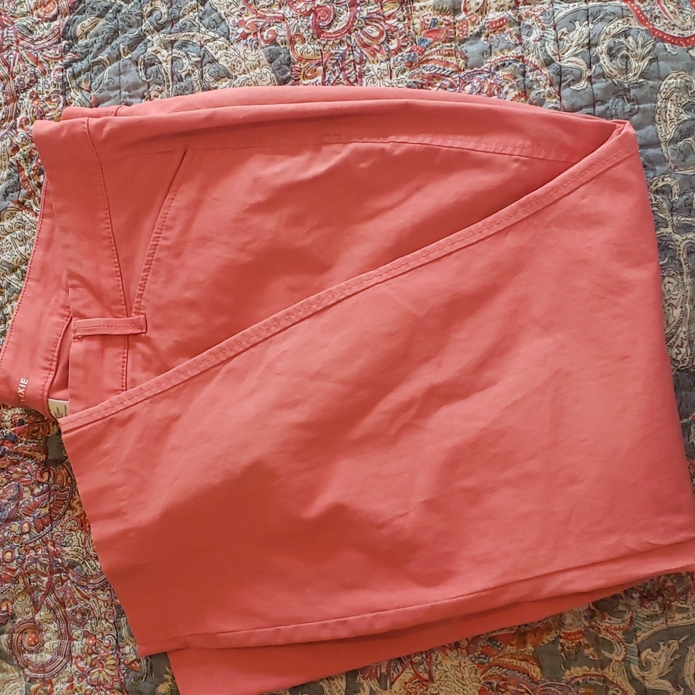 ON Pixie pants sz 18 SHORT